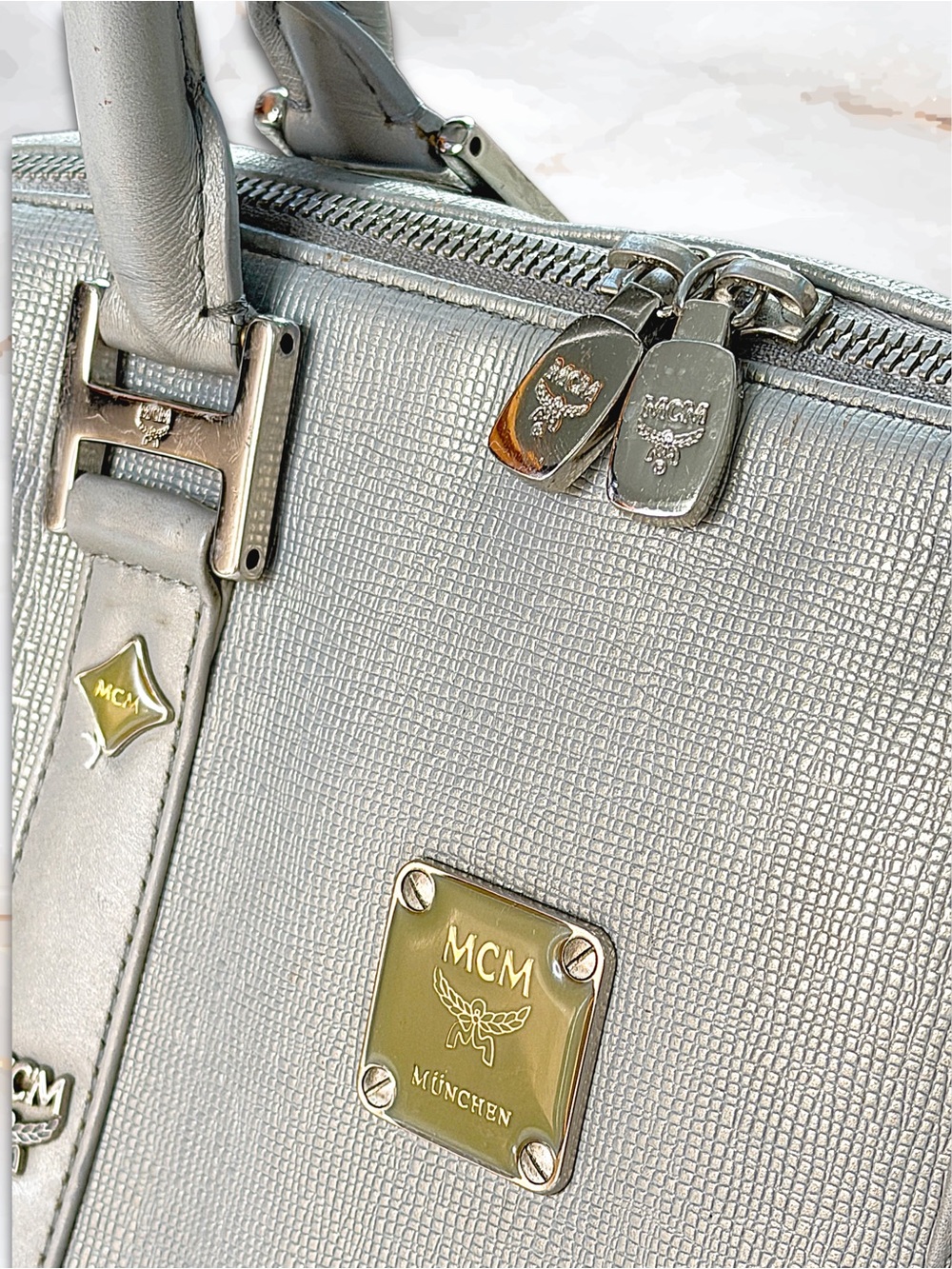 MCM München Metallic Silver Saffiano Leather Boston Bag - Picture 4 of 17